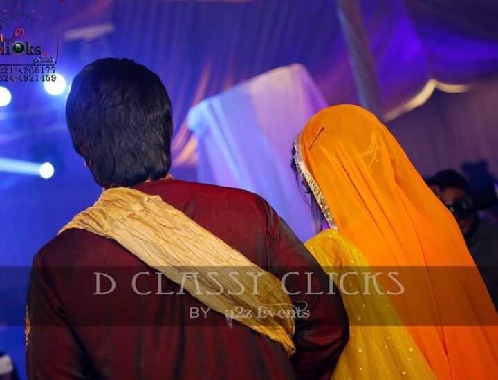 candid, couple entry, mehndi photography, photographers