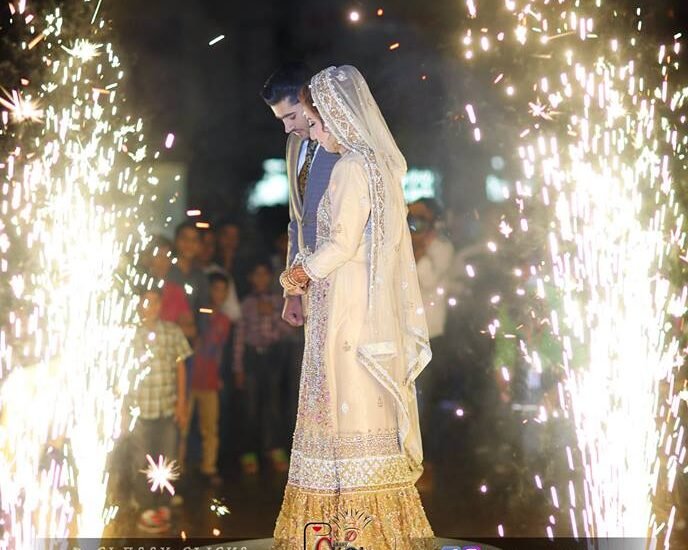 entry shot, candid, walima entry, wedding photographers