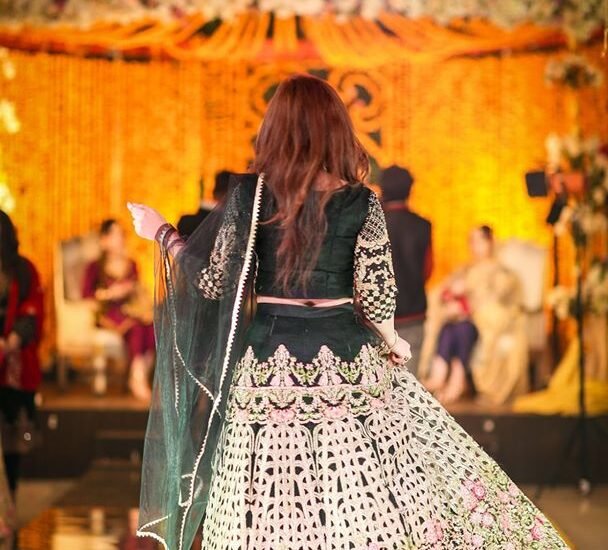 signature shoot, family shoot, wedding photography, mehndi photography